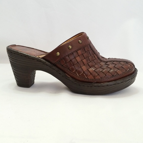 leather woven clogs